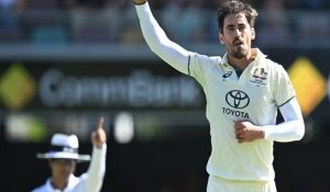 Adelaide Test: Fiery spell from Starc limits India to 82/4 at tea