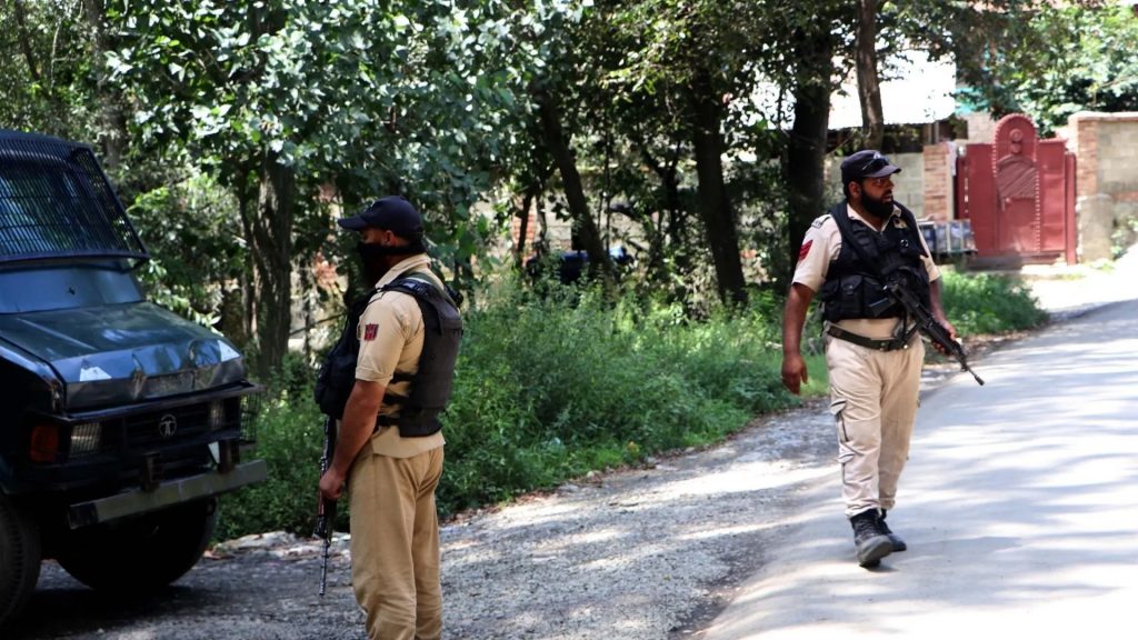 Five drug peddlers arrested by police in J&K’s Baramulla