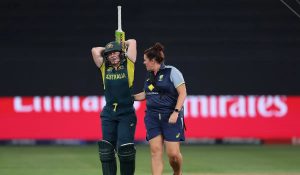 Healy in doubt for remainder of Ashes after foot injury rules her out of first T20I