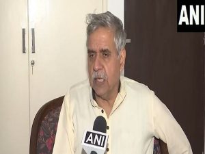 Delhi elections: Congress’ Sandeep Dikshit slams Atishi for crowdfunding