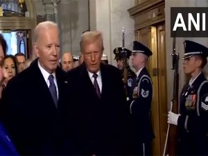 Donald Trump arrive to Capitol Rotunda for swearing-in ceremony