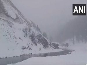Fresh snowfall in J&K in coming days: IMD                      