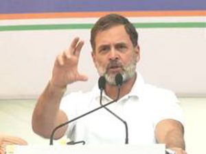 Instead of drinking Yamuna water, Keijriwal is holding press conferences with Yamuna water bottles: Rahul Gandhi 