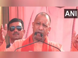 Yamuna smelling like a swear: CM Yogi 