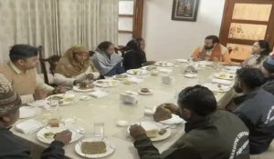 Haryana CM celebrates his birthday with sanitation workers