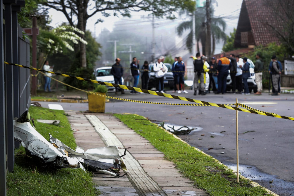 At least one killed, seven injured after small plane crashes in Brazil