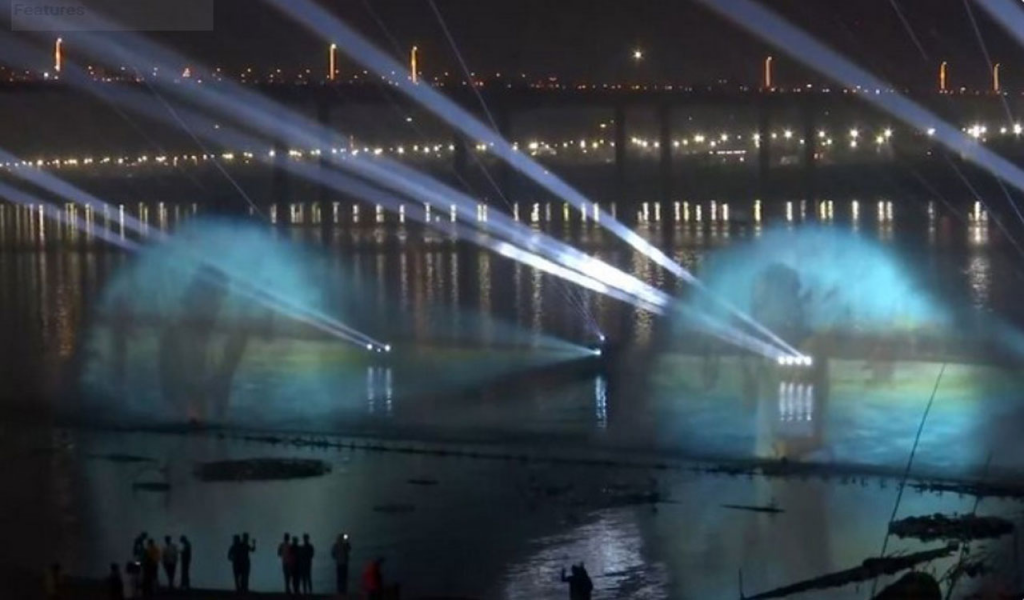 Water laser show inaugurated by UP Industrial Minister at Prayagraj's Yamuna Ghat