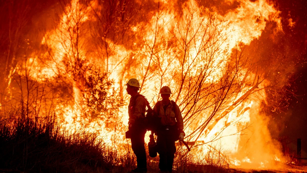 16 dead in Los Angeles wildfires, officails warn of worsening conditions