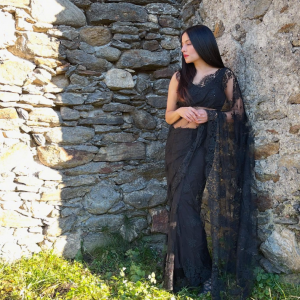 Celina Jaitly wears her late mother’s ‘lace saree’: Most valuable treasure