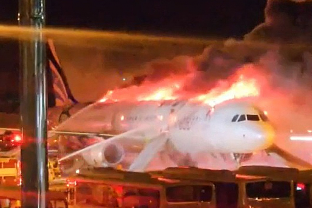 South Korea: Busan airplane fire leaves seven with minor injuries