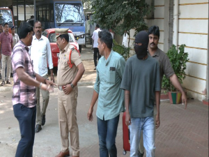 GRP Vijayawada arrests 3 dacoits, recovers Rs 64 lakhs