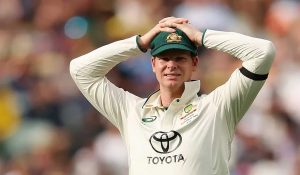 Smith injures elbow ahead of SL tour, Kuhnemann nursing thumb surgery
