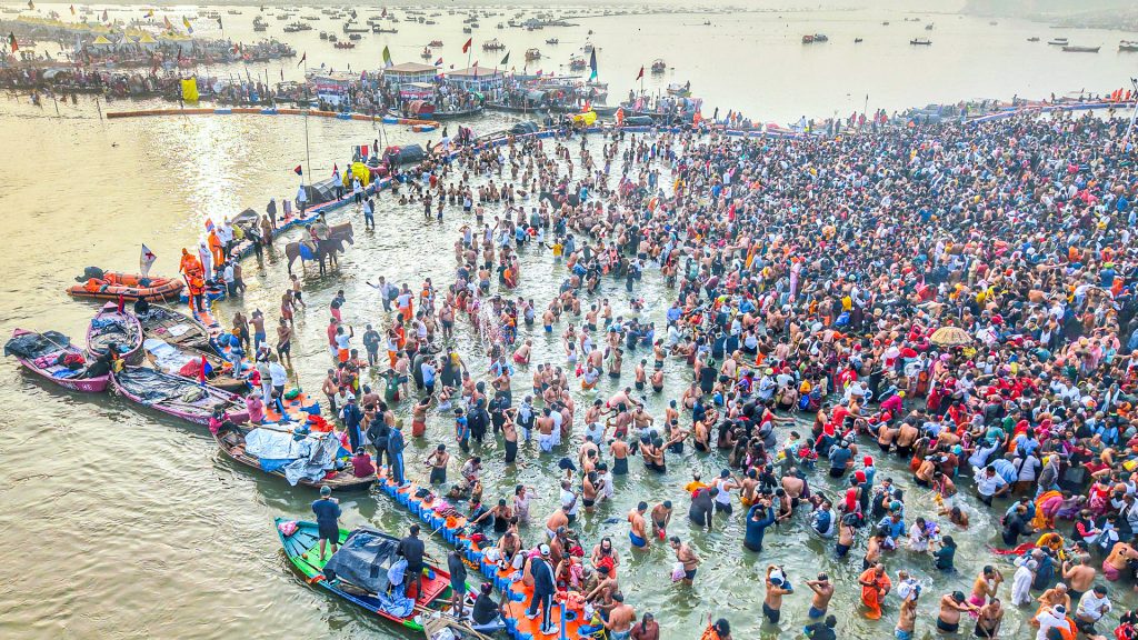 Maha Kumbh: Over 3.09 million devotees take holy dip in Triveni Sangam till 8 am