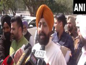 32 AAP MLAs set to join Congress in Punjab: Pratap Singh Bajwa