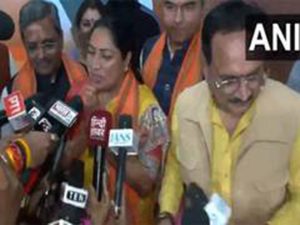 Will work with honesty for overall development of Delhi: Rekha Gupta