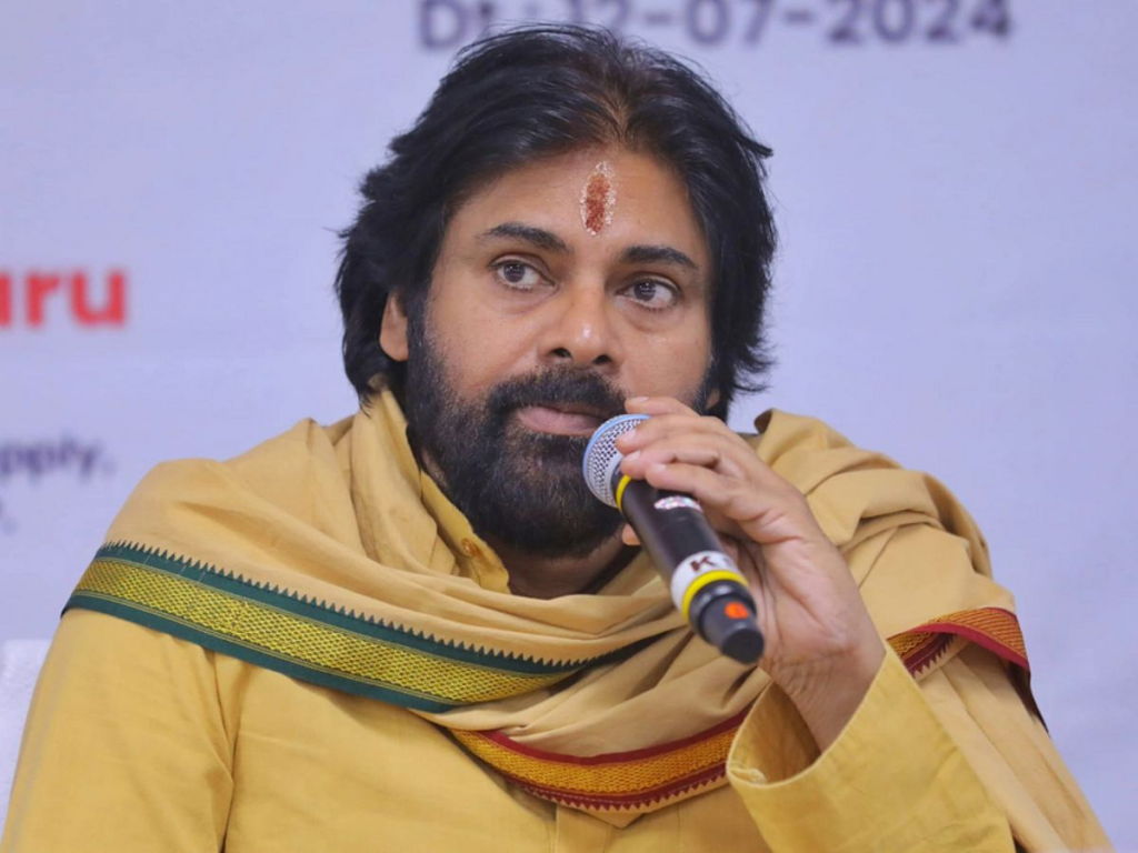 Pawan Kalyan begins temple tour to Kerala, Tamil Nadu