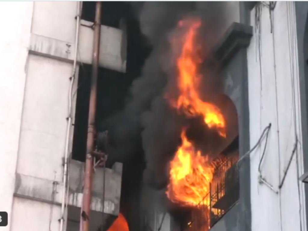 Gujarat: Operation underway to contain fire at textile store in Surat