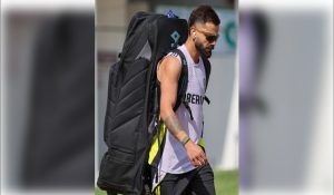 1st ODI: Kohli’s injury appears minor, likely to get into action in next match