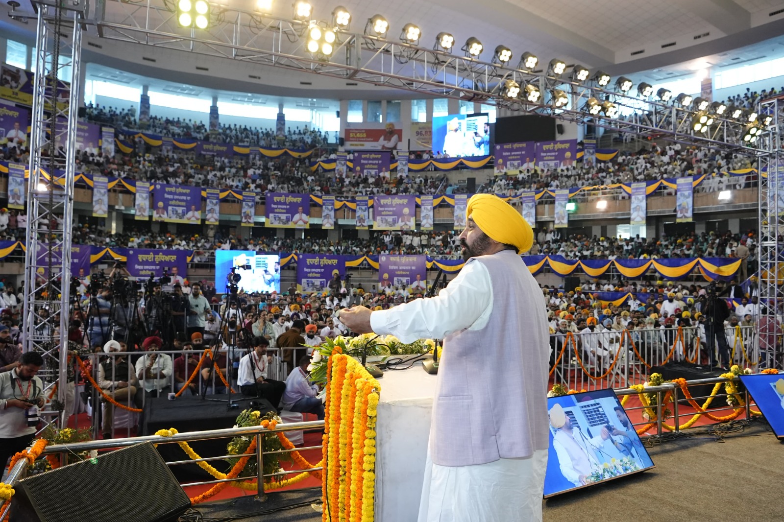 CM Mann pledges pro-people governance, leads war on drugs and corruption