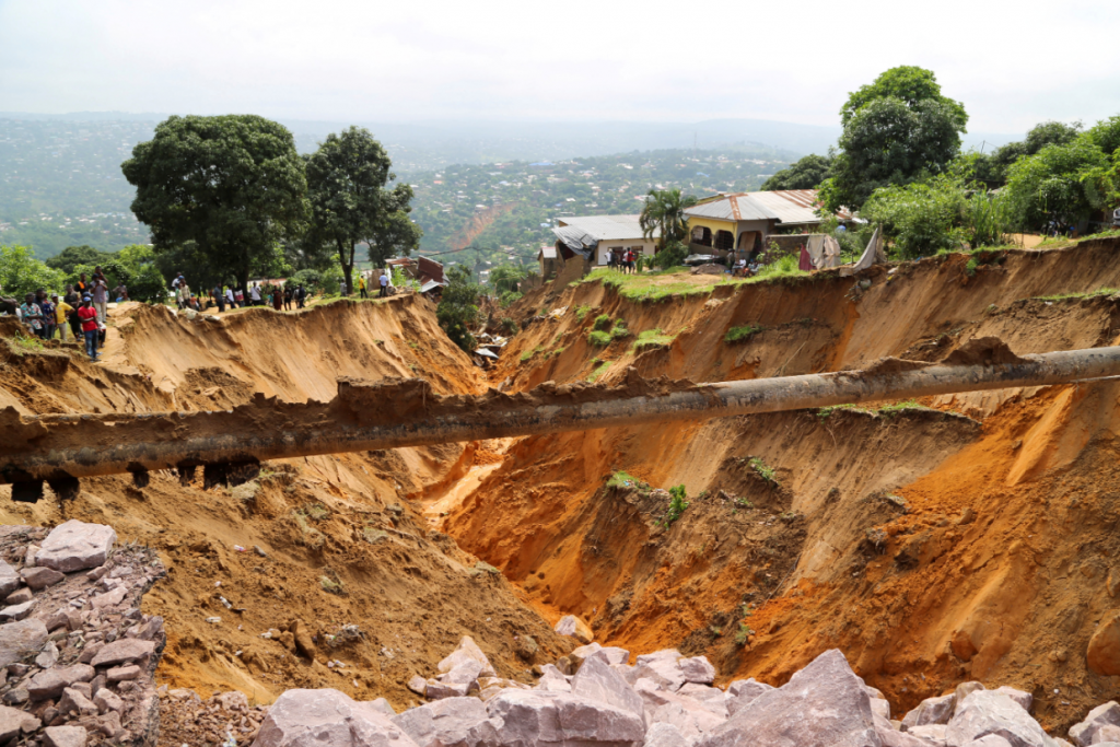 Death toll from blasts in eastern Congo rises to 16