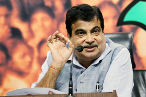 “Jo karega jaat ki baat, uske kass ke maarunga laat”: Union Minister Nitin Gadkari