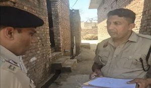 Police attacked in Kaithal village; Accused tear officer’s uniform, case registered