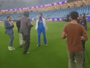 Navjot Sidhu danced with cricketers after Champions Trophy victory