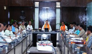 CM Dhami pays tribute to Pahalgam terror attack victims, observes two minutes of silence before State Secretariat meeting