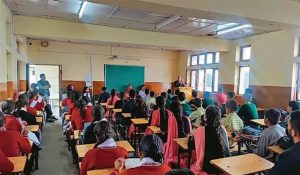 Teachers not allowed to come to government schools in jeans, T-shirts; instructions issued in Himachal