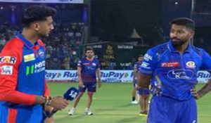 IPL 2025: Unbeaten Delhi Capitals win toss, opt to field against MI