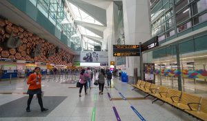 Delhi airport, airlines issue advisories as dense fog disrupts visibility
