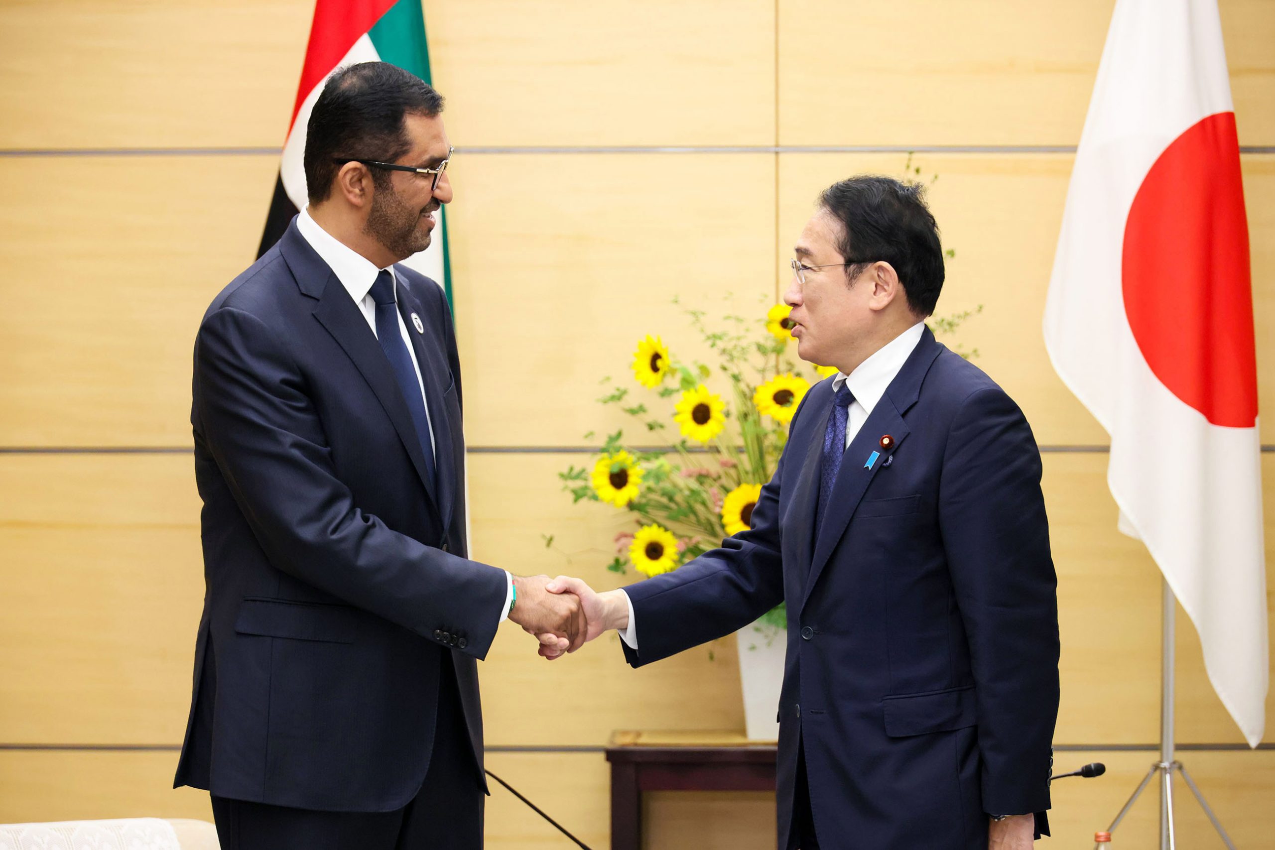 UAE President sends letter to Japan’s PM delivered by UAE Special Envoy