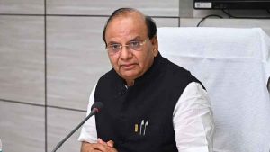Delhi L-G slams previous AAP govt for ignoring his solar energy tips
