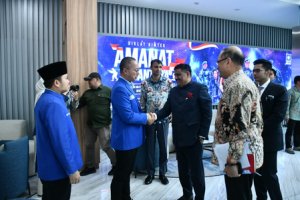 Indonesia: Indian delegation interacts with political leaders, Ambassadors of 20 countries