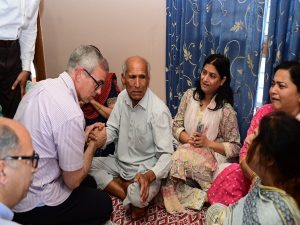 J-K: CM Omar Abdullah meets departed Rajouri ADDC Raj Kumar Thapa’s family