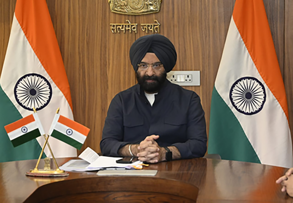 Govt to deploy GPS-Enabled Anti-smog trucks in Industrial areas of Delhi from June 2025