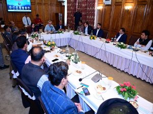Continuing effort to take governance to key tourist destinations: J-K CM chairs meeting in Gulmarg
