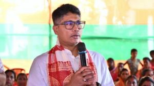Assam Minister Pijush Hazarika meets family of Pahalgam terror attack victim in Surat