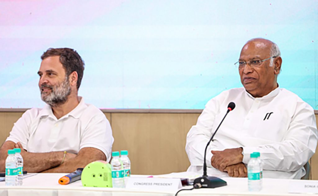 Kharge hails Rahul for 'forcing' govt to take U-turn on caste census