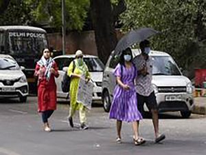 Light rain, strong winds likely in Delhi on May 16–17: IMD Forecast