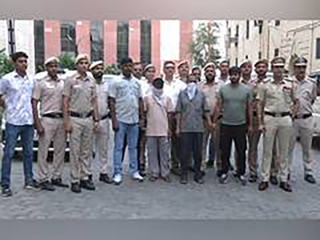 Major illegal immigration network busted in Delhi