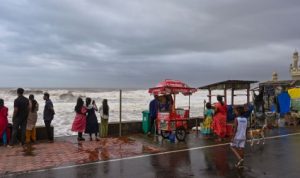Monsoon sets in over Kerala ahead of schedule