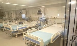 Delhi CM Gupta vows 3 hospital beds per 1,000 citizens