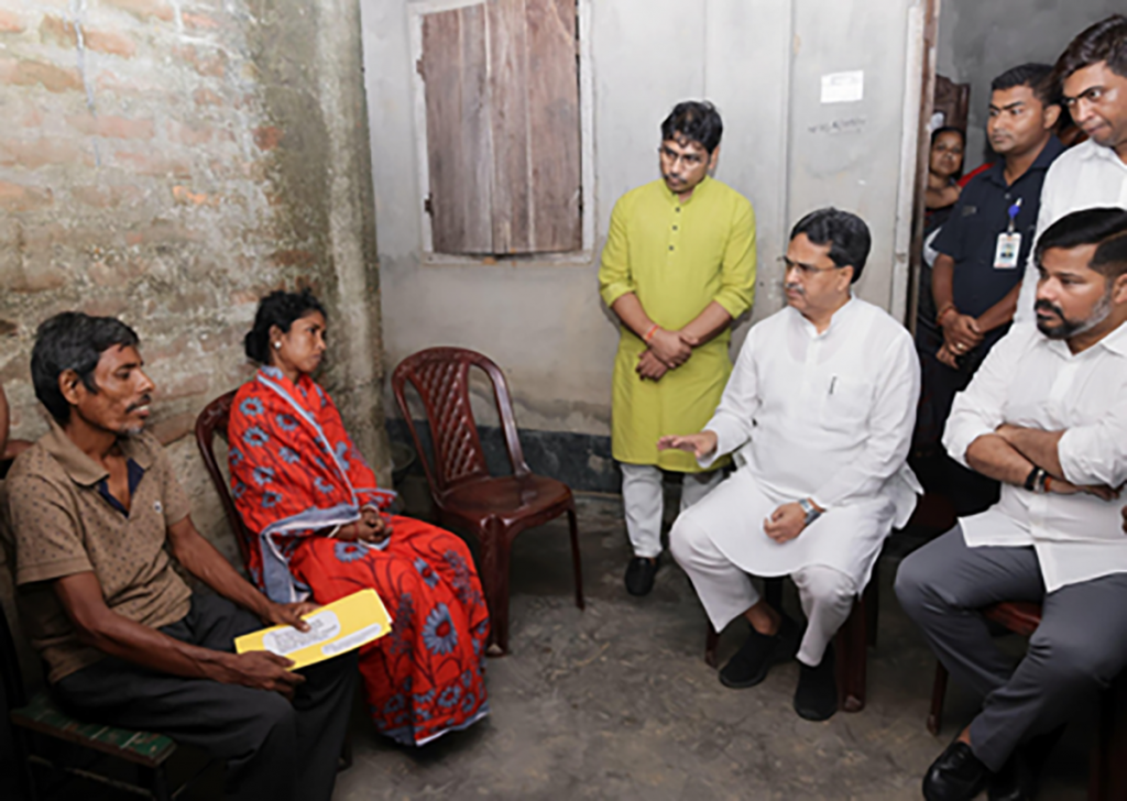 Tripura CM extends financial help to family of two deceased children 