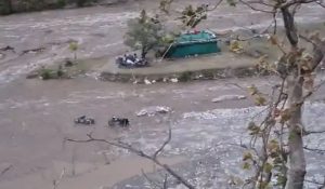 Flood like situation in Uttarakhand due to heavy rains; raods blocked by landslides