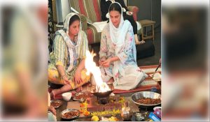 Lara Dutta celebrates 25 years of winning Miss Universe with a puja