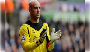 Former Liverpool goalkeeper Pepe Reina announces retirement