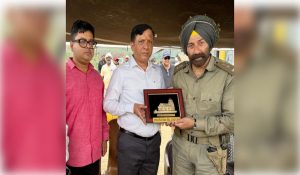 Sunny Deol meets Uttarakhand film officials on ‘Border 2’ set, praises state’s support for cinema