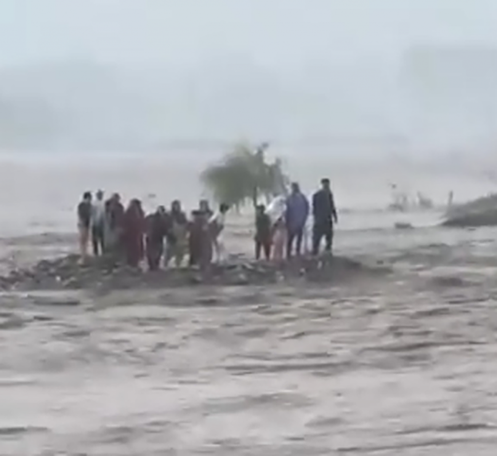 18 tourists swept away by flash floods in Swat, Pakistan; Seven dead