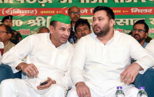 After expressing devotion to his parents, Tej Pratap now showers blessings on Tejashwi Yadav
